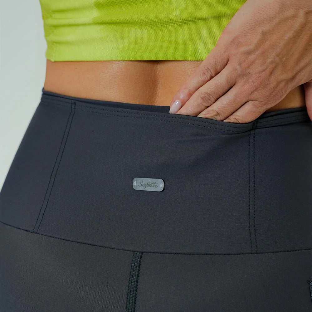 SHORT RUNNING TITÁN CUT GRAY PARA MUJER