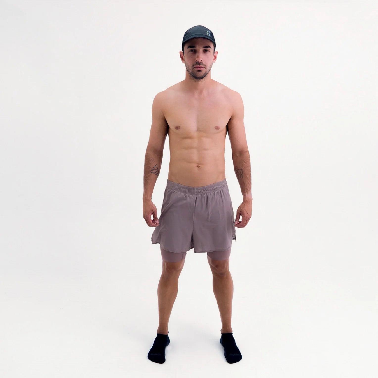 CALZA RUNNING/PÁDEL BREEZE BROWN PARA HOMBRE